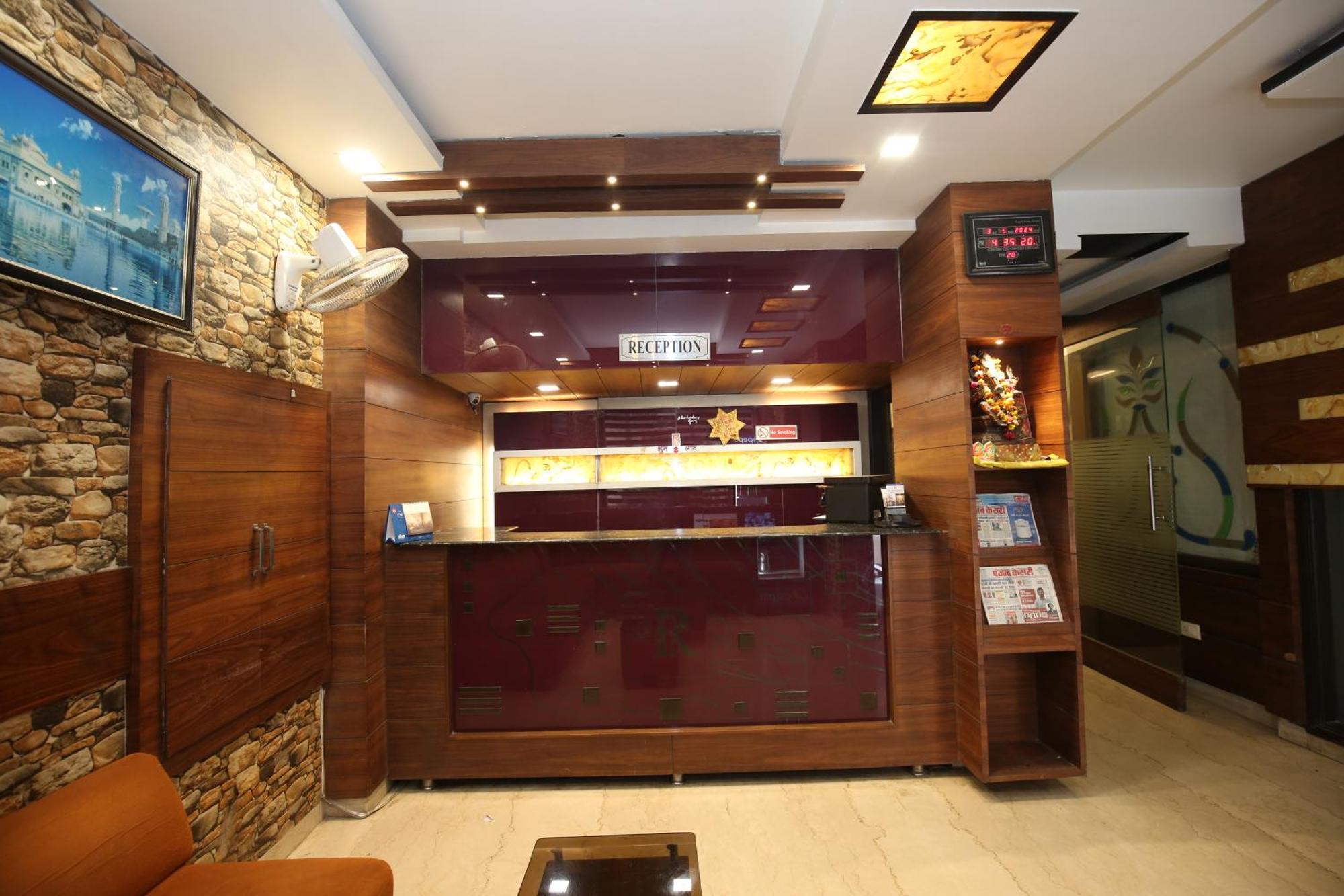 Hotel Rv Regency Amritsar Extérieur photo
